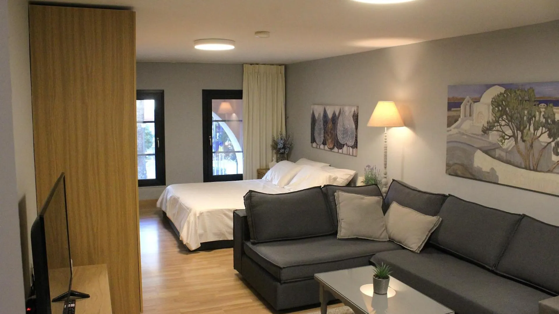 העיירה רתימנו Andromache City Center Cozy Apartment יוון