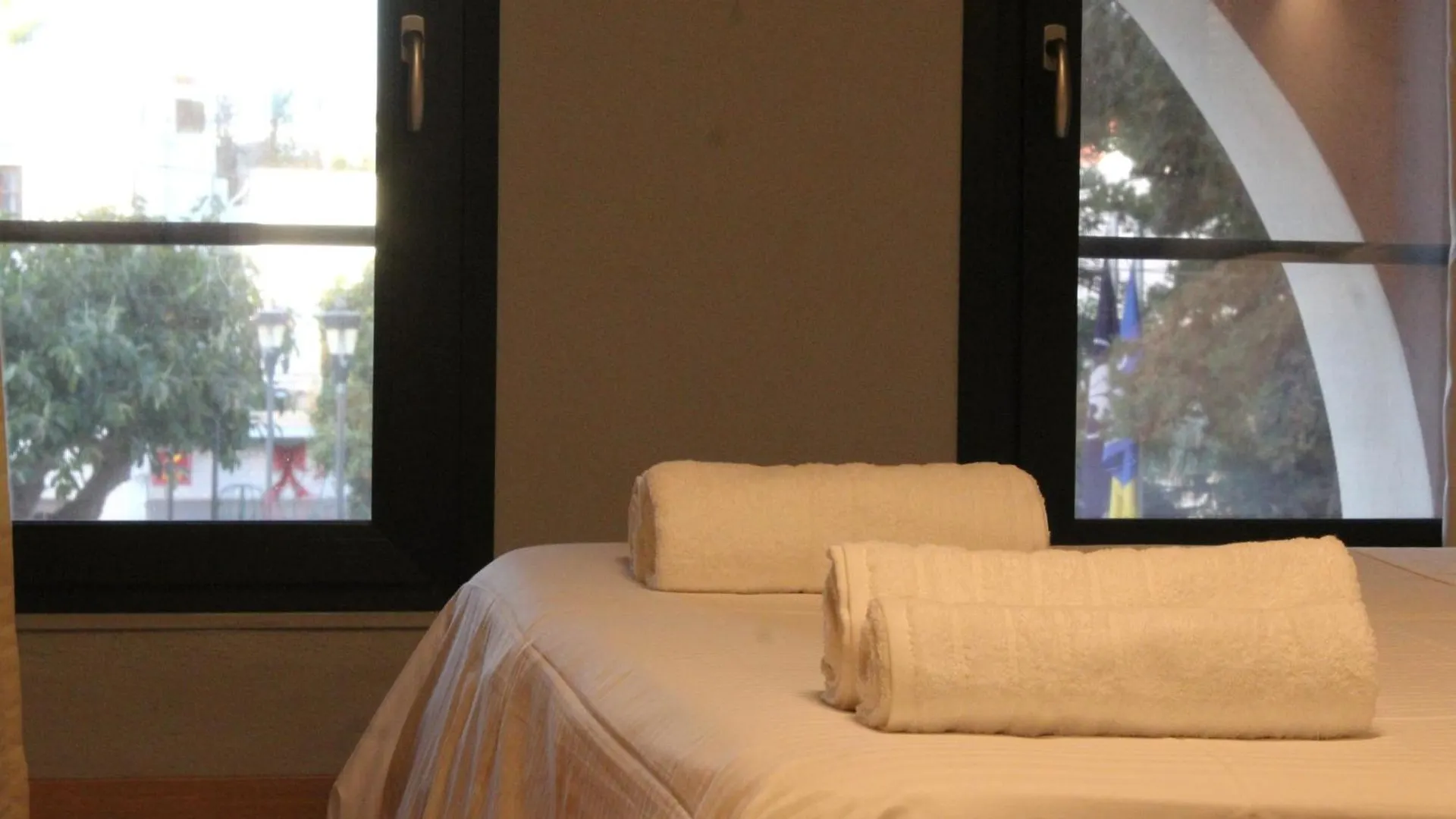 העיירה רתימנו Andromache City Center Cozy Apartment יוון